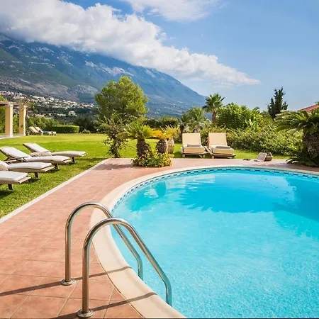 Willa Alekata Village - Panos Trapezaki (Kefalonia)